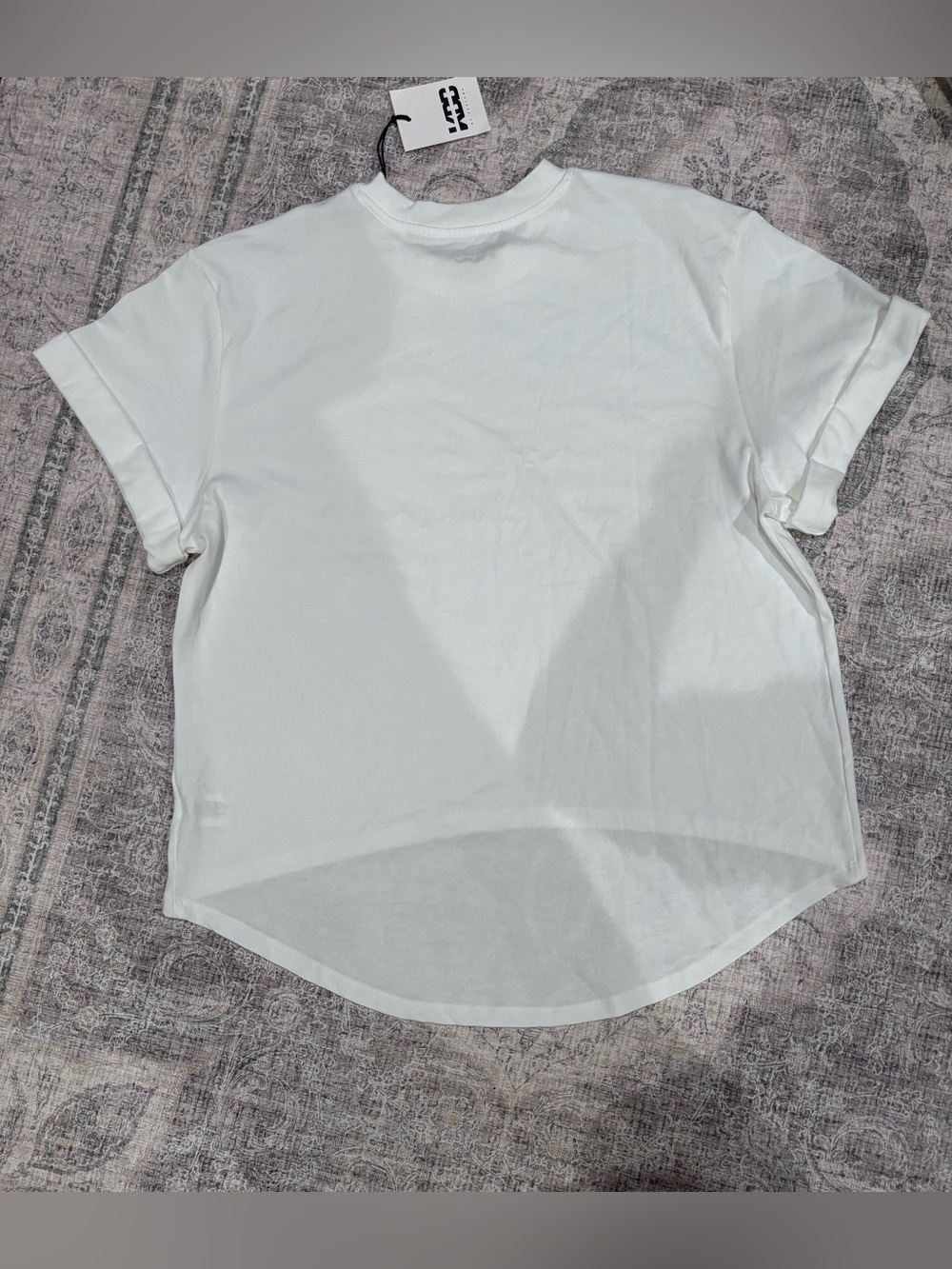 KBB Classic White Oversized Crewneck Tee with Curved High-Low Hem size Large NWT - Picture 5 of 6